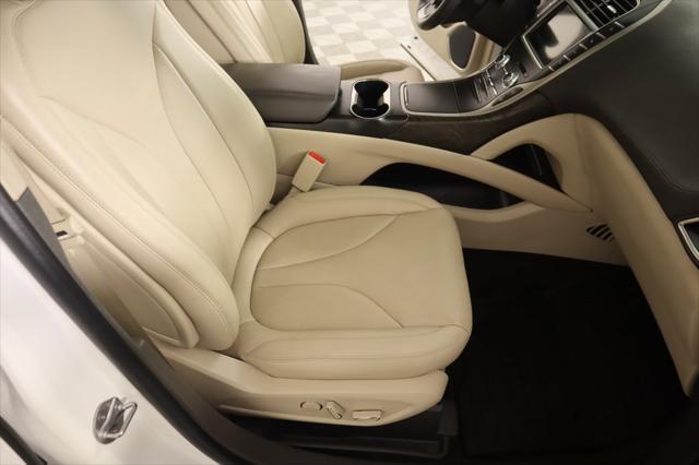used 2020 Lincoln Nautilus car, priced at $28,289