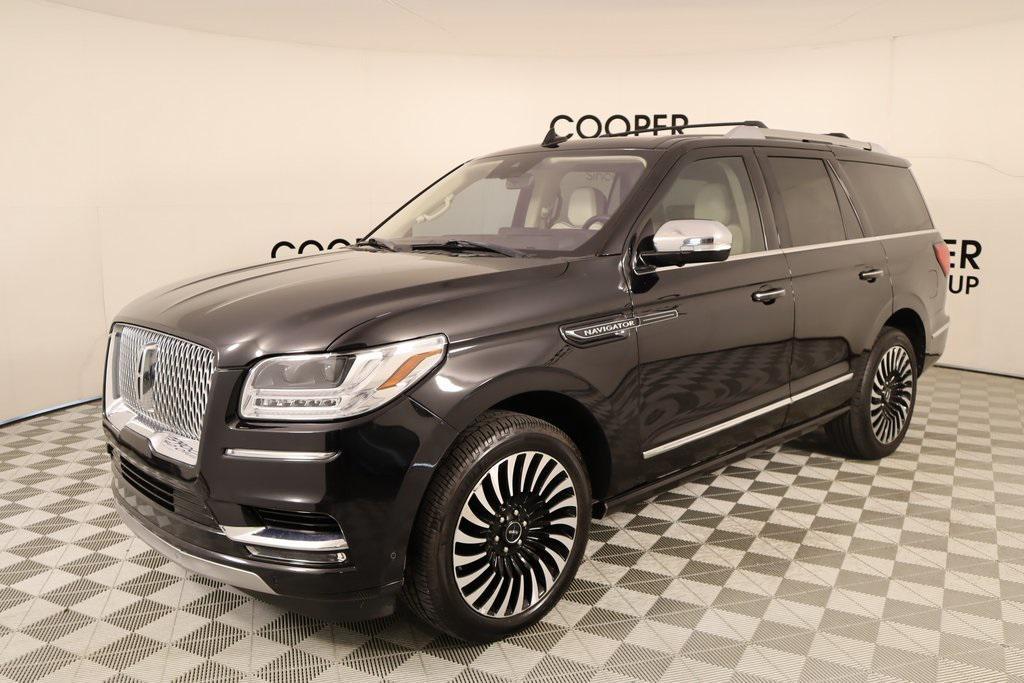 used 2020 Lincoln Navigator car, priced at $50,749