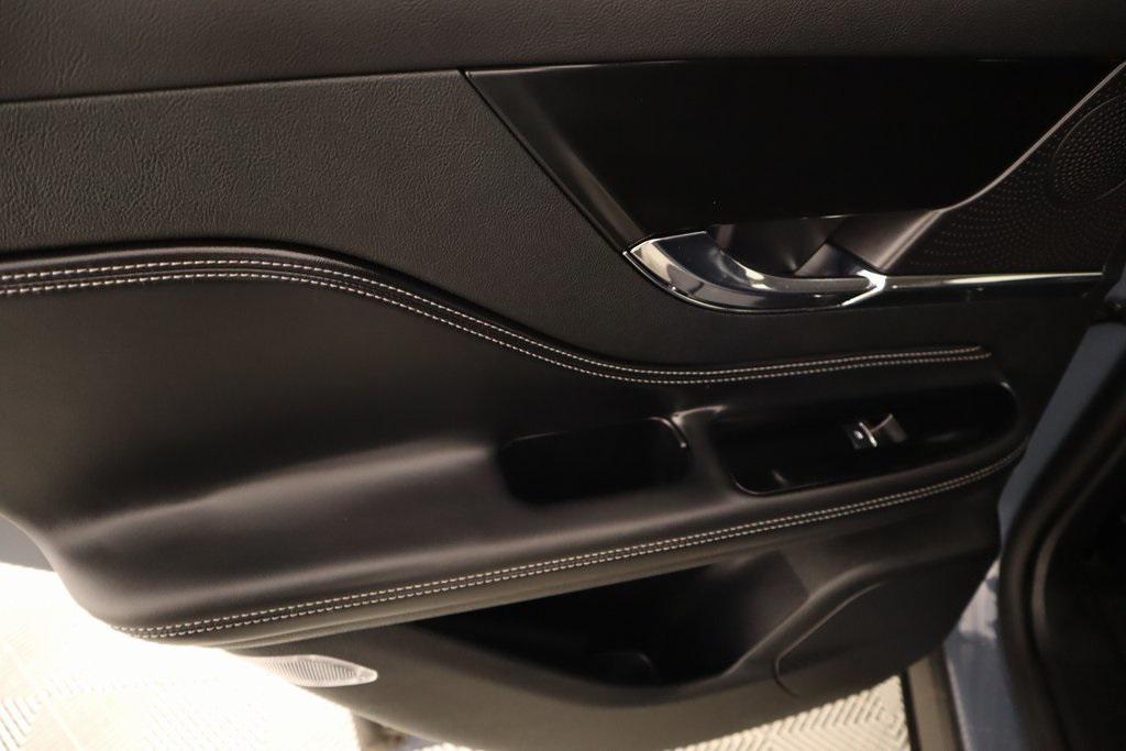 new 2025 Lincoln Corsair car, priced at $38,896