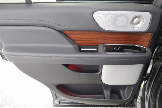 new 2024 Lincoln Navigator car, priced at $73,490