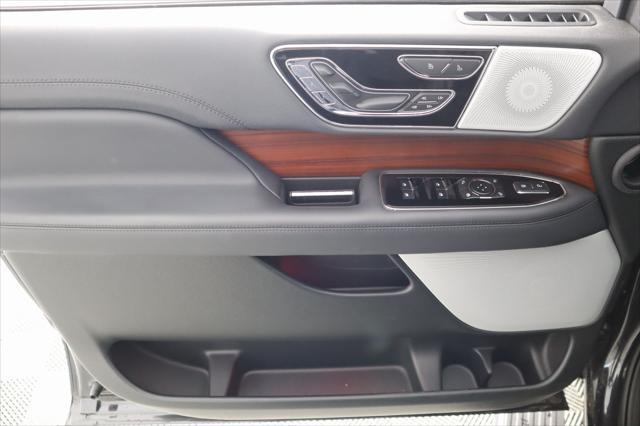 new 2024 Lincoln Navigator car, priced at $73,490