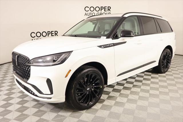 new 2025 Lincoln Aviator car, priced at $67,173
