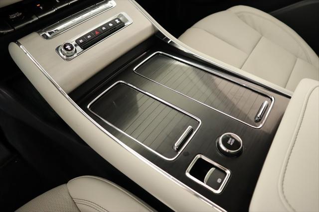 new 2025 Lincoln Aviator car, priced at $67,173