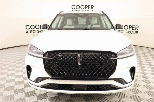 new 2025 Lincoln Aviator car, priced at $67,173