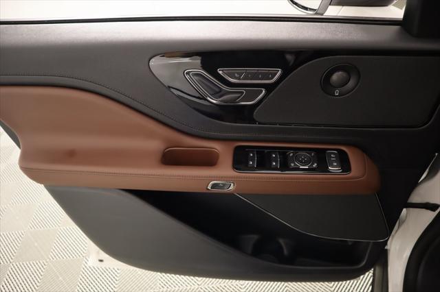 new 2025 Lincoln Aviator car, priced at $65,479