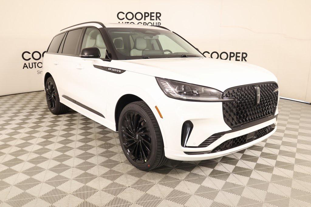 new 2025 Lincoln Aviator car, priced at $78,854