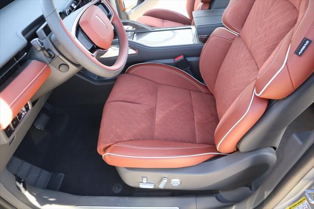 new 2025 Lincoln Nautilus car, priced at $71,082