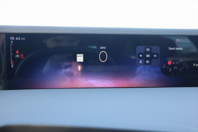 new 2025 Lincoln Nautilus car, priced at $71,082