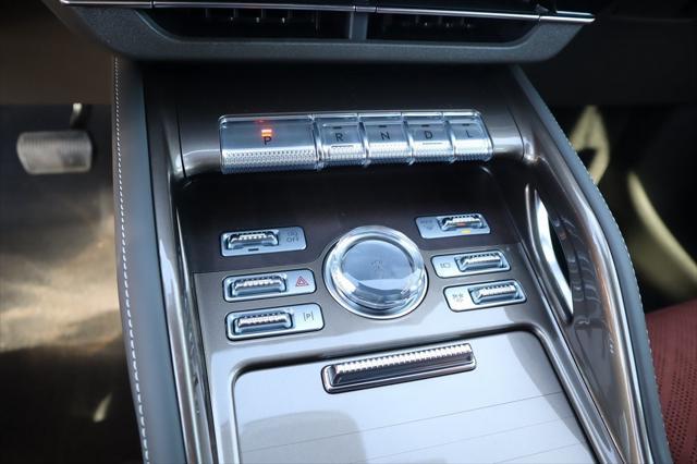 new 2025 Lincoln Nautilus car, priced at $71,082