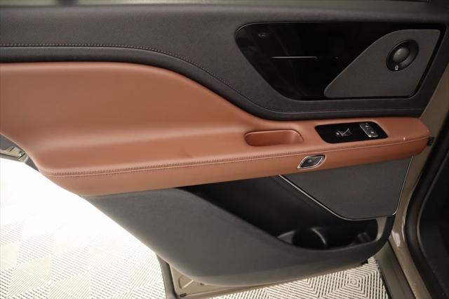 new 2025 Lincoln Aviator car, priced at $63,213