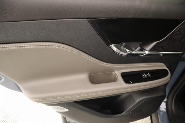 new 2025 Lincoln Corsair car, priced at $48,426