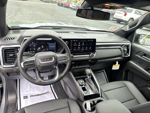 new 2025 GMC Canyon car, priced at $44,997
