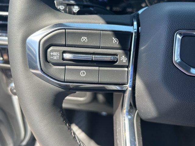 new 2025 GMC Yukon car, priced at $70,957