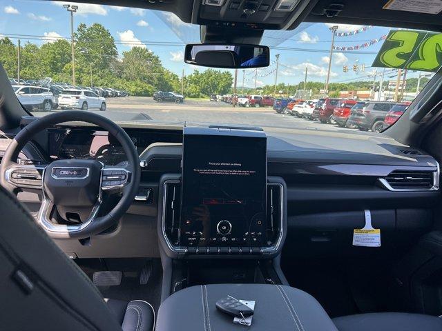 new 2025 GMC Yukon car, priced at $70,957