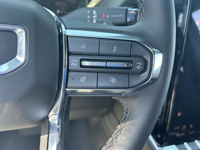 new 2025 GMC Yukon car, priced at $70,957