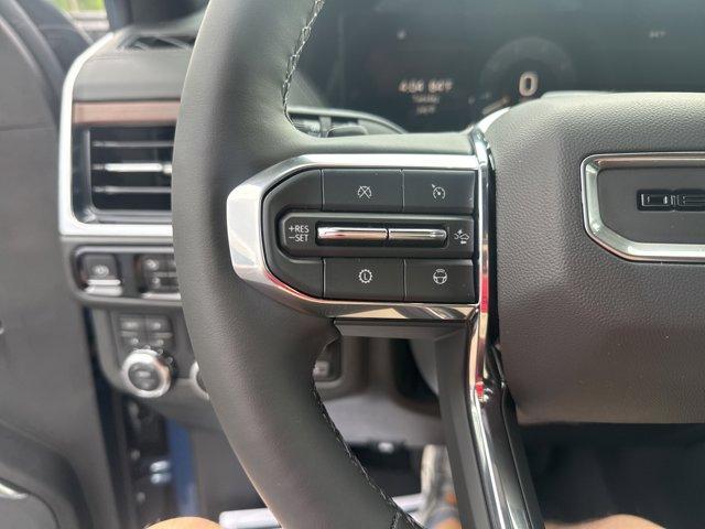 new 2025 GMC Yukon XL car