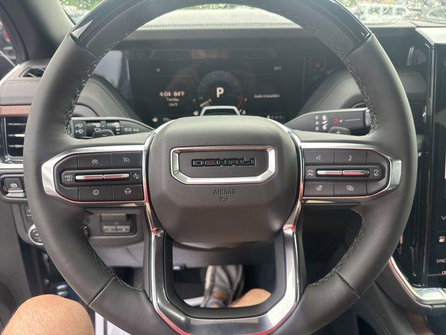 new 2025 GMC Yukon XL car