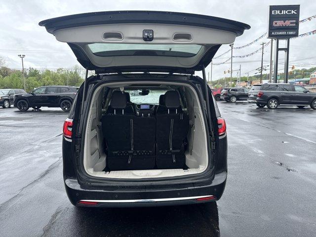 used 2023 Chrysler Pacifica car, priced at $29,000
