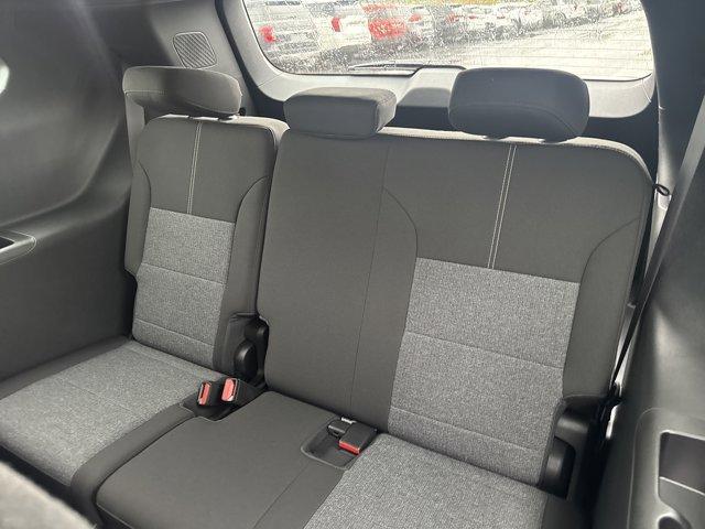 new 2025 GMC Acadia car, priced at $44,625