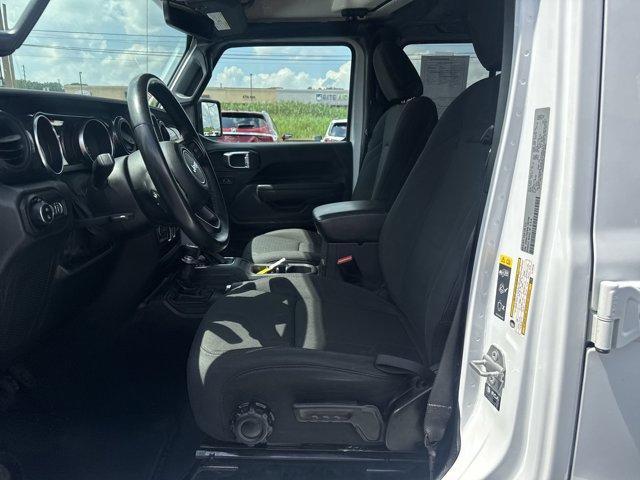 used 2022 Jeep Gladiator car, priced at $33,500