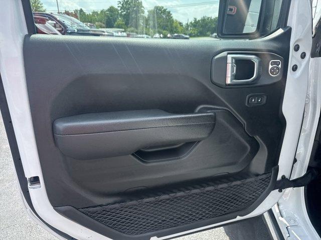 used 2022 Jeep Gladiator car, priced at $33,500