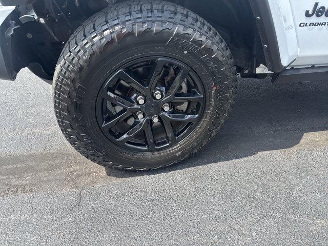 used 2022 Jeep Gladiator car, priced at $33,500