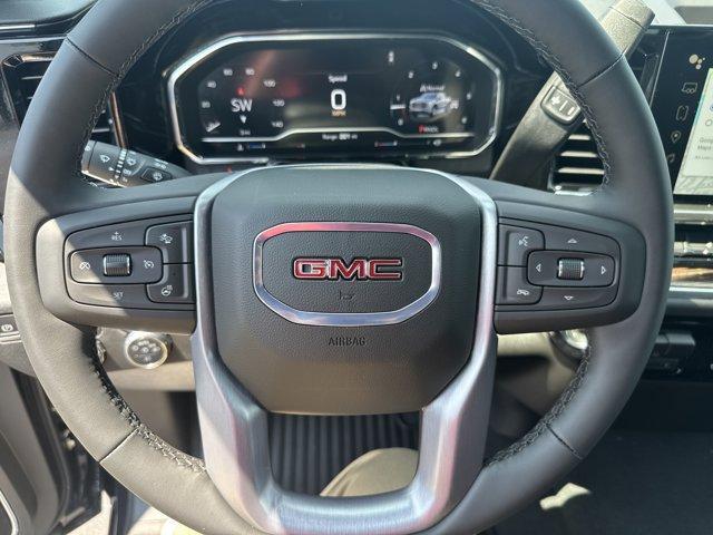 new 2025 GMC Sierra 1500 car, priced at $48,713