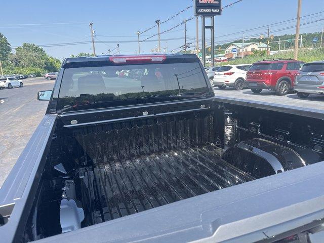 new 2025 GMC Sierra 1500 car, priced at $48,713
