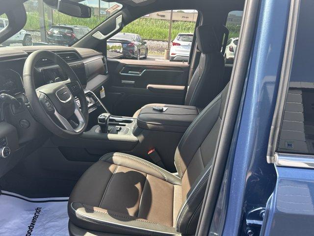 new 2025 GMC Sierra 1500 car, priced at $64,605