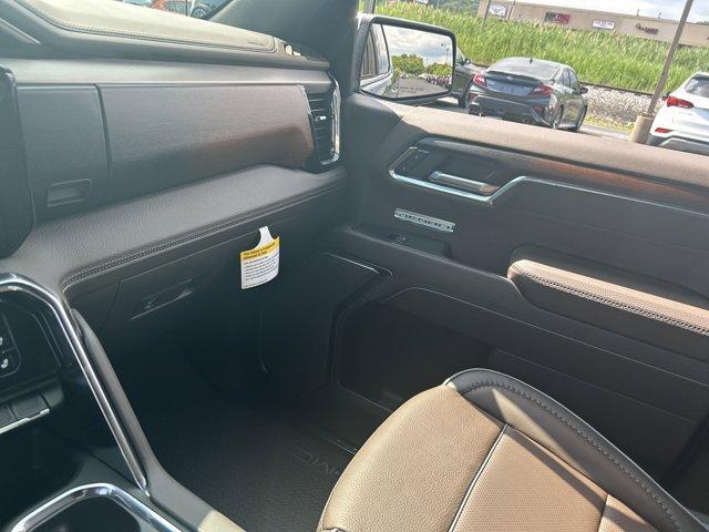new 2025 GMC Sierra 1500 car, priced at $64,605