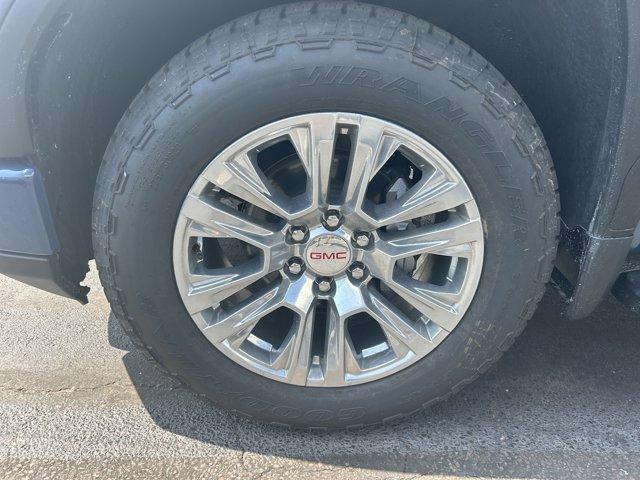 new 2025 GMC Sierra 1500 car, priced at $64,605