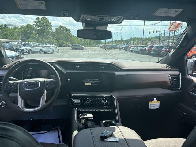 new 2025 GMC Sierra 1500 car, priced at $64,605