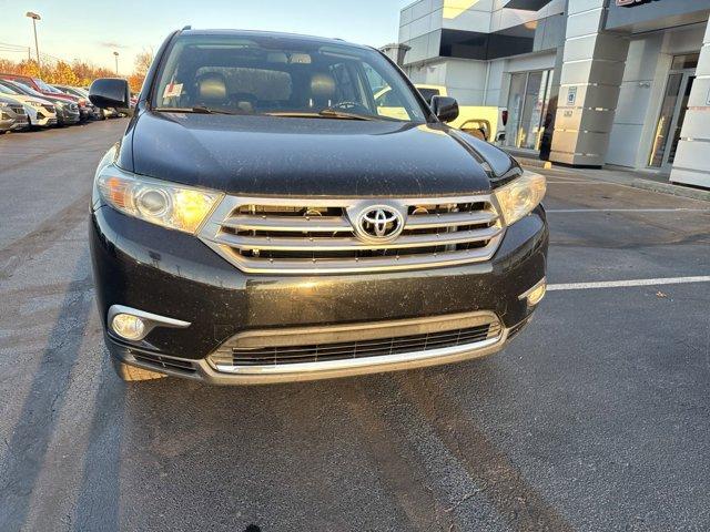 used 2012 Toyota Highlander car, priced at $13,988