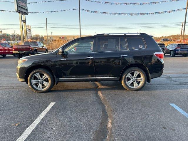 used 2012 Toyota Highlander car, priced at $13,988