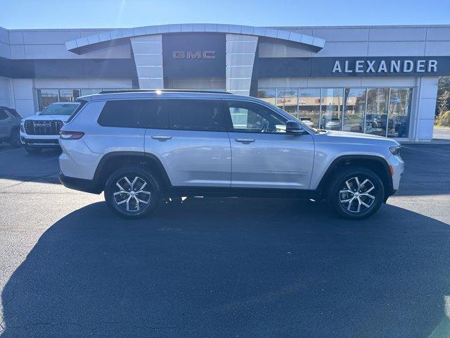 used 2024 Jeep Grand Cherokee L car, priced at $32,500