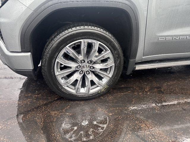 new 2026 GMC Sierra 1500 car, priced at $68,304