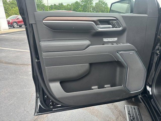 new 2025 GMC Sierra 1500 car, priced at $66,078