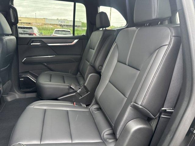new 2025 GMC Acadia car