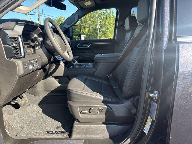 new 2025 GMC Sierra 2500 car, priced at $71,134