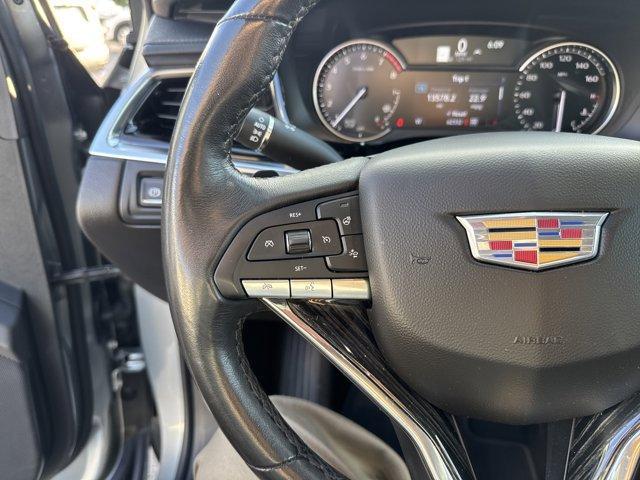 used 2023 Cadillac XT6 car, priced at $34,000