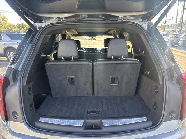 used 2023 Cadillac XT6 car, priced at $34,000