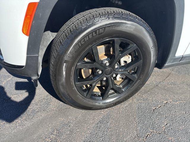 used 2024 Jeep Grand Cherokee L car, priced at $30,500