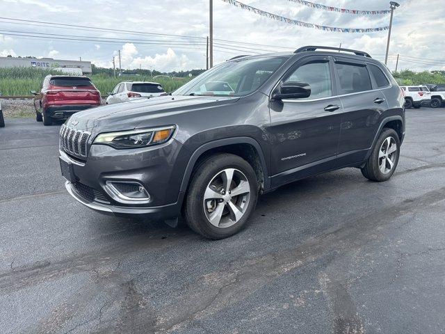 used 2022 Jeep Cherokee car, priced at $28,200