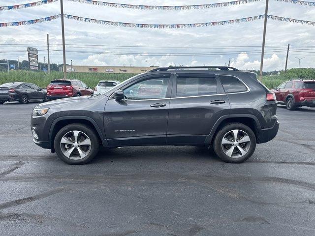 used 2022 Jeep Cherokee car, priced at $28,200