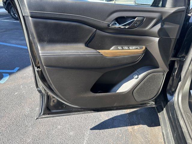 used 2023 GMC Acadia car, priced at $31,300