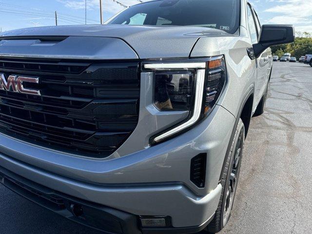 new 2025 GMC Sierra 1500 car, priced at $52,639