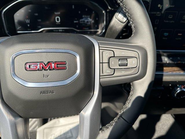 new 2025 GMC Sierra 1500 car, priced at $52,639