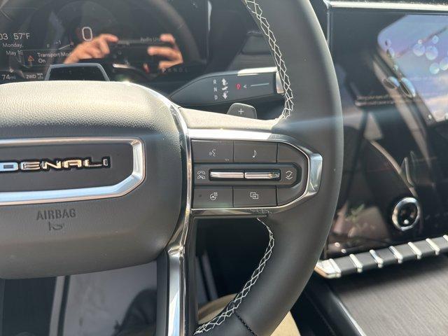 new 2025 GMC Acadia car