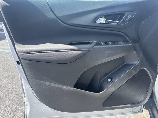 used 2022 Chevrolet Equinox car, priced at $25,200