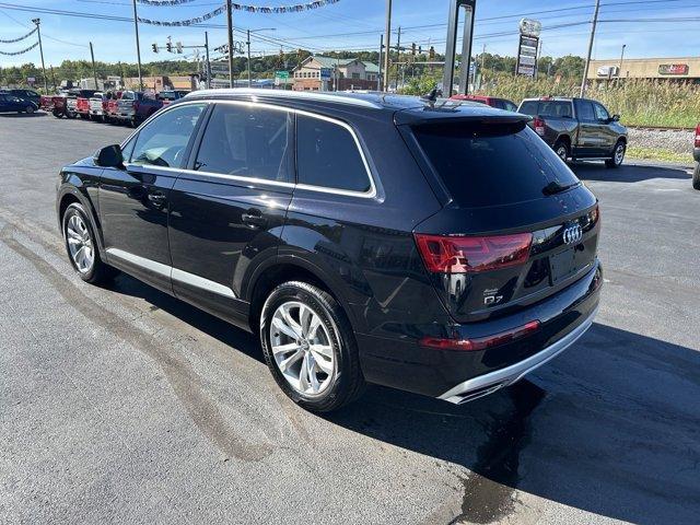 used 2018 Audi Q7 car, priced at $19,500